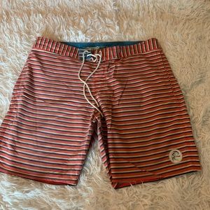 O’Neill men’s board shorts